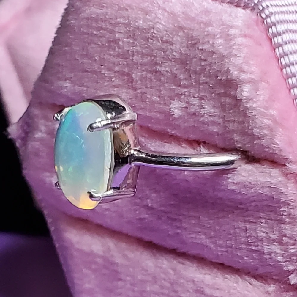 Beautiful Genuine Ethiopian Opal & Sterling Silver Ring - Picture 5 of 10